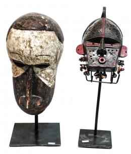 955 - DOS MÁSCARAS AFRICANAS