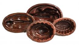 456 - CUATRO MOLDES PARA COCINA EN CERAMICA