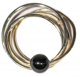 96 - COLGANTE CON ÓNIX NEGRO