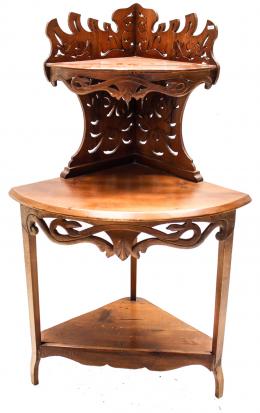 825 - RINCONERA MODERNISTA. CIRCA 1900