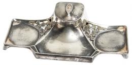 983 - ESCRIBNANÍA ART NOUVEAU. CIRCA 1900