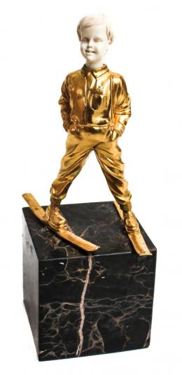 899 - FIGURA CRISOELEFANTINA