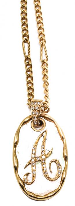 74 - CADENA CON COLGANTE DE ORO