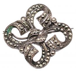73 - BROCHE LAZO EN PLATA