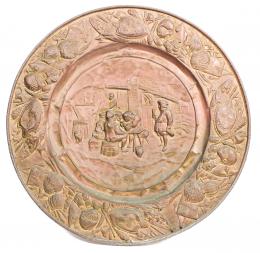 1243 - GRAN PLATO DECORATIVO EN RELIEVE