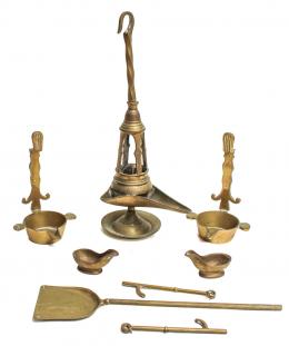 1138 - LOTE VARIADO EN BRONCE Y METAL