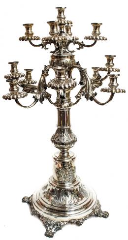 730 - GRAN CANDELABRO  DE MESA
