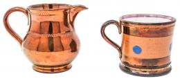590 - JARRITA Y TAZA EN CERÁMICA DE "BRISTOL"