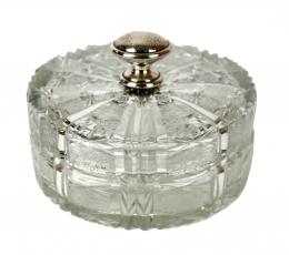 11 - BOMBONERA DE CRISTAL DEL SEGUNDO TERCIO DEL S.XX