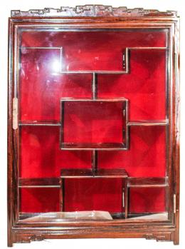 413 - VITRINA DE PARED ORIENTAL