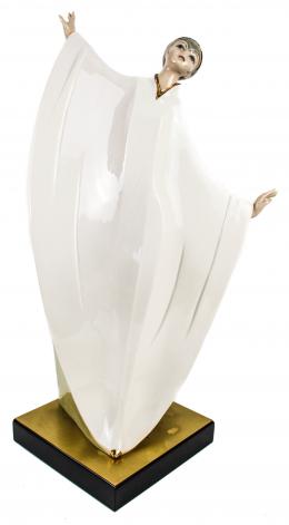 632 - FIGURA PORCELANA "DAMA"
