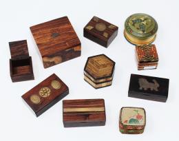 1033 - DIEZ CAJAS EN MADERA