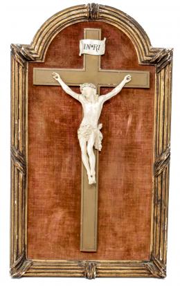905 - CRISTO EN MARFIL TALLADO S.XIX