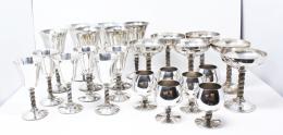1099 - CONJUNTO DE COPAS EN METAL PARA SEIS SEFVICIOS