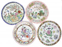 417 - CUATRO PLATOS DE PORCELANA
