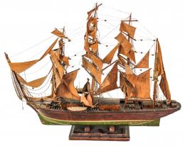 944 - MAQUETA DE BARCO