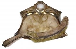 1076 - RECOGEMIGAS DE METAL PLATEADO ** no vender***