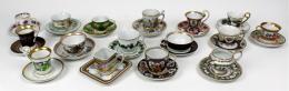 482 - COLECCIÓN DE 16 TAZAS CON PLATOS.