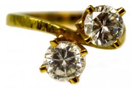 78 - ANILLO CON CIRCONITAS