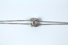 166 - PULSERA CON DIAMANTES ESTILO CHANEL