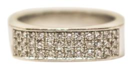 69 - ANILLO CON BRILLANTES