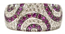87 - ANILLO CON BRILLANTES Y RUBÍes