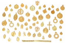 1051 - LOTE DE MEDALLAS DE PPS. DEL S.XX