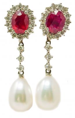275 - PENDIENTES ROSETONES CON RUBÍ Y PERLA