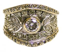 145 - ANILLO NEOCLÁSICO CON BRILLANTES