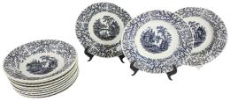 425 - CONJUNTO DE 12 PLATOS SOPEROS EN LOZA "PICKMAN"