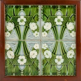 477 - PLAFÓN CON CUATRO BALDOSAS MODERNISTAS CIRCA 1910