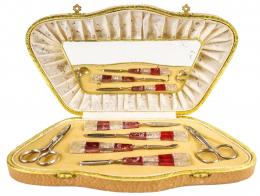 889 - ESTUCHE DE MANICURA DE MEDIADOS DEL SIGLO XX