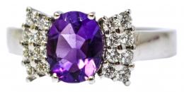 62 - ANILLO CON AMATISTA Y BRILLANTES
