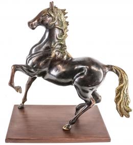 817 - FIGURA EN BRONCE DE FINALES DEL S.XX.