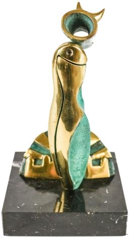 811 - ESCULTURA EN BRONCE.
