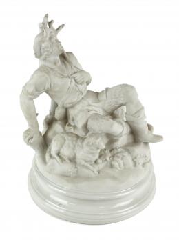 431 - FIGURA EN BISCUIT DE MEDIADOS DEL S.XX