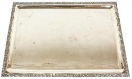 653 - BANDEJA RECTANGULAR DE MEDIADOS DE SIGLO XX