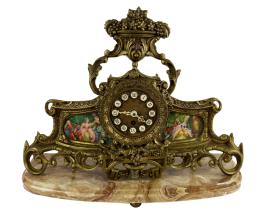 737 - RELOJ DE SOBREMESA DE LOS AÑOS 50