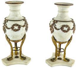 875 - PAREJA DE JARRONES DECORATIVOS FRANCESES