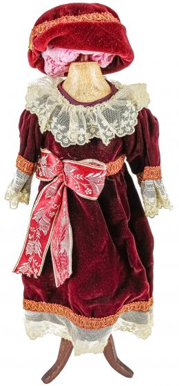 189 - VESTIDO DE MUÑECA CON MANIQUÍ DEL ÚLITMO CUARTO DEL S.XX
