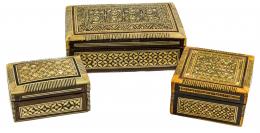 979 - TRES PEQUEÑAS CAJAS EN TARACEA DE LA SEGUNDA MITAD DEL S.XX