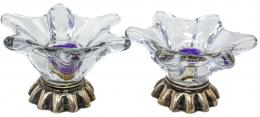 46 - PAREJA DE PALMATORIAS DE CRISTAL CON BASE DE PLATA