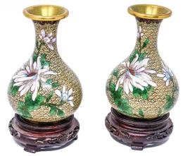 390 - PAREJA DE JARRONES ORIENTALES