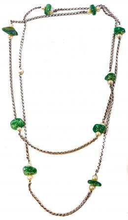 133 - COLLAR LARGO CON JADE Y PERLAS