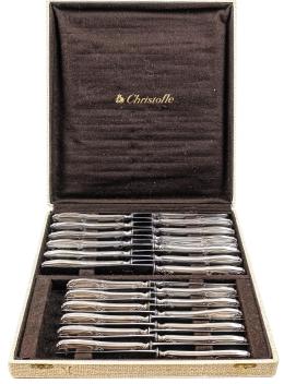 879 - CONJUNTO DE 24 CUCHILLOS "CHRISTOFLE"