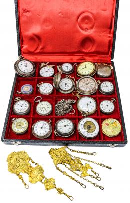89 - COLECCIÓN DE 18 RELOJES DE BOLSILLO