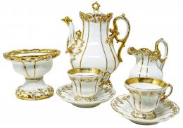 408 - JUEGO DE CAFÉ EN PORCELANA DE PPS. DEL S.XX
