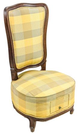 332 - SILLA CALZADORA DE LOS AÑOS 70