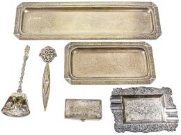 679 - CONJUNTO DE DISTINTAS PIEZAS DE PLATA