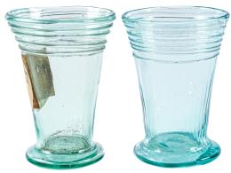 26 - DOS VASITOS EN CRISTAL SOPLADO S.XIX